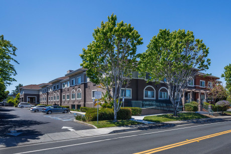 Holiday Inn Express & Suites Mountain View Silicon Valley - Exterior